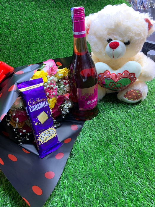 Lovers sensation bouquet and wine valentines gift pack