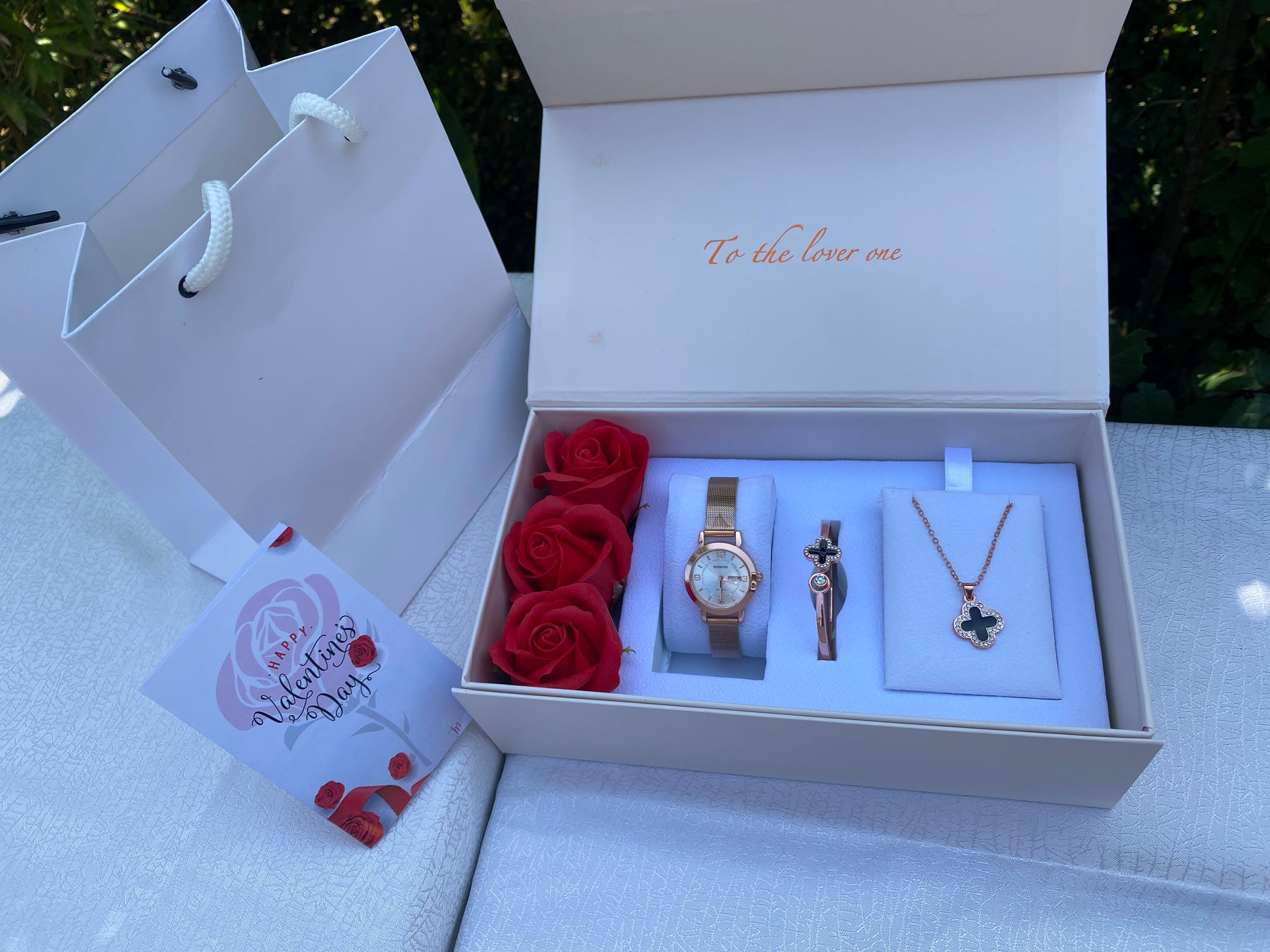 Valentine ladies floral set